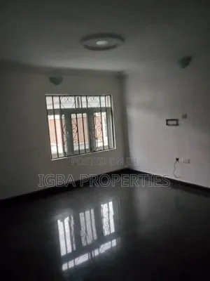 2bdrm Duplex in Lekki Phase 1 for rent