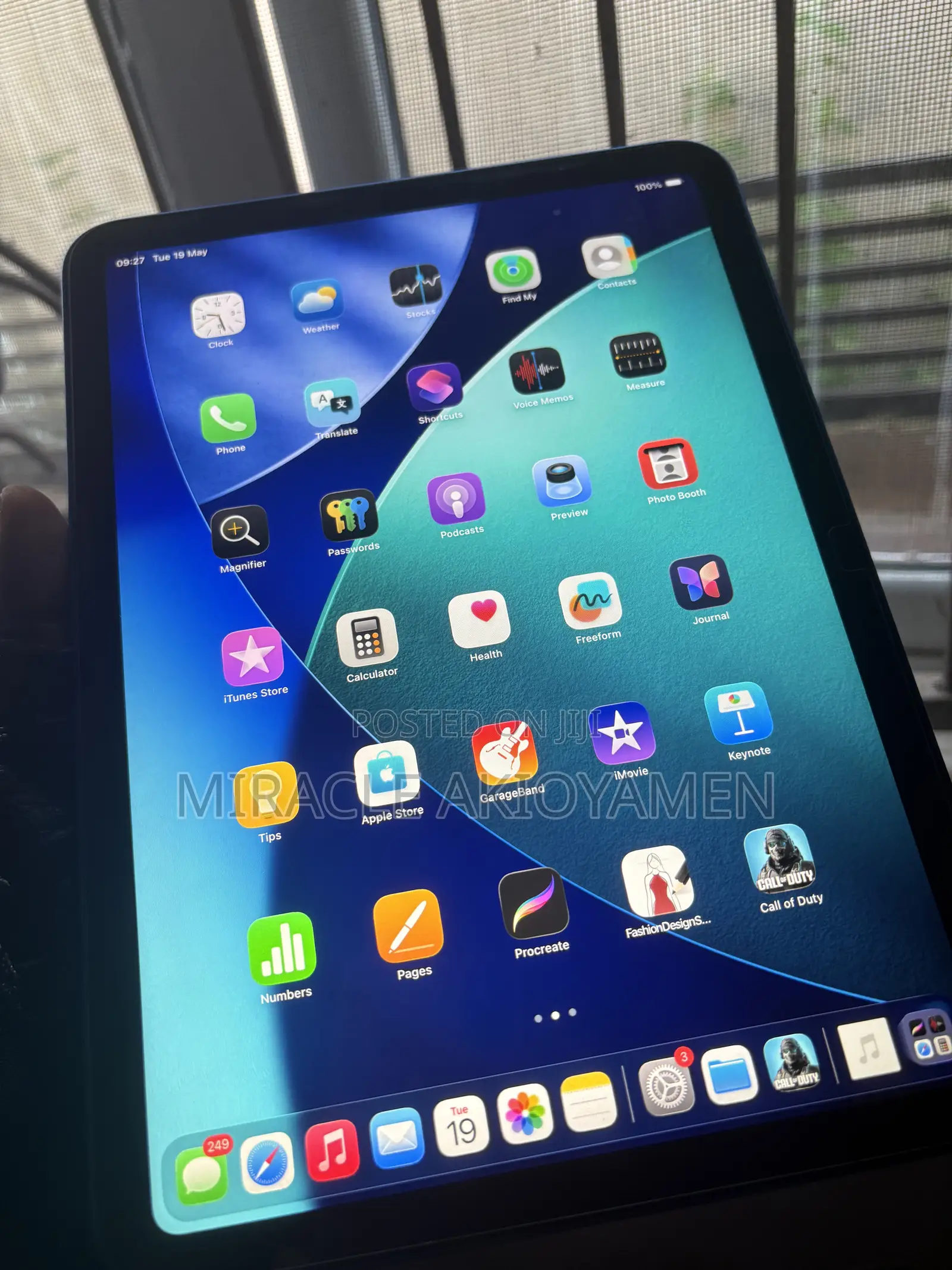 Apple iPad (2025) 128 GB Blue