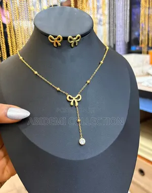 Beautiful Necklace Set
