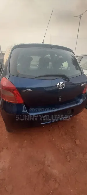 Toyota Yaris 2008 Blue