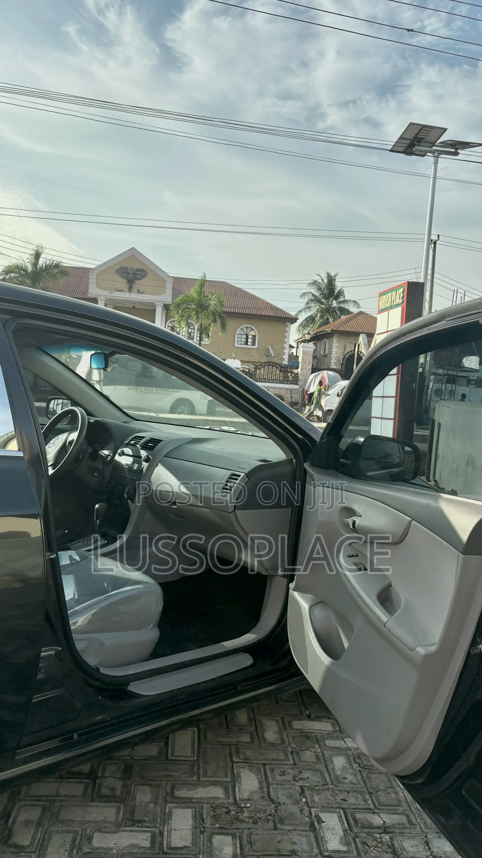 Toyota Corolla 2010 Black