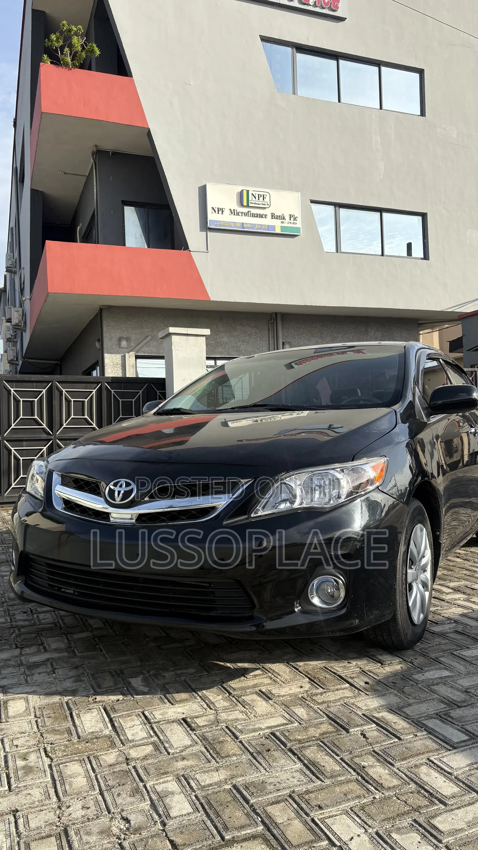 Toyota Corolla 2010 Black