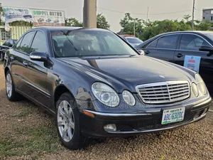 Mercedes-Benz E320 2004 Blue