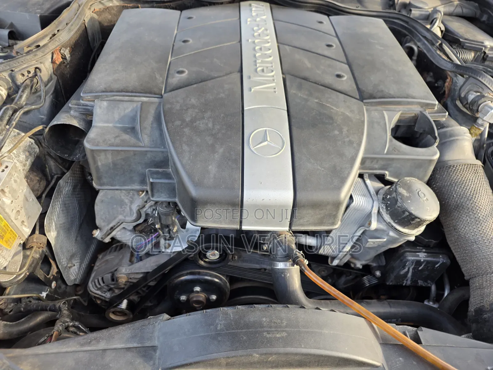 Mercedes-Benz E320 2004 Blue