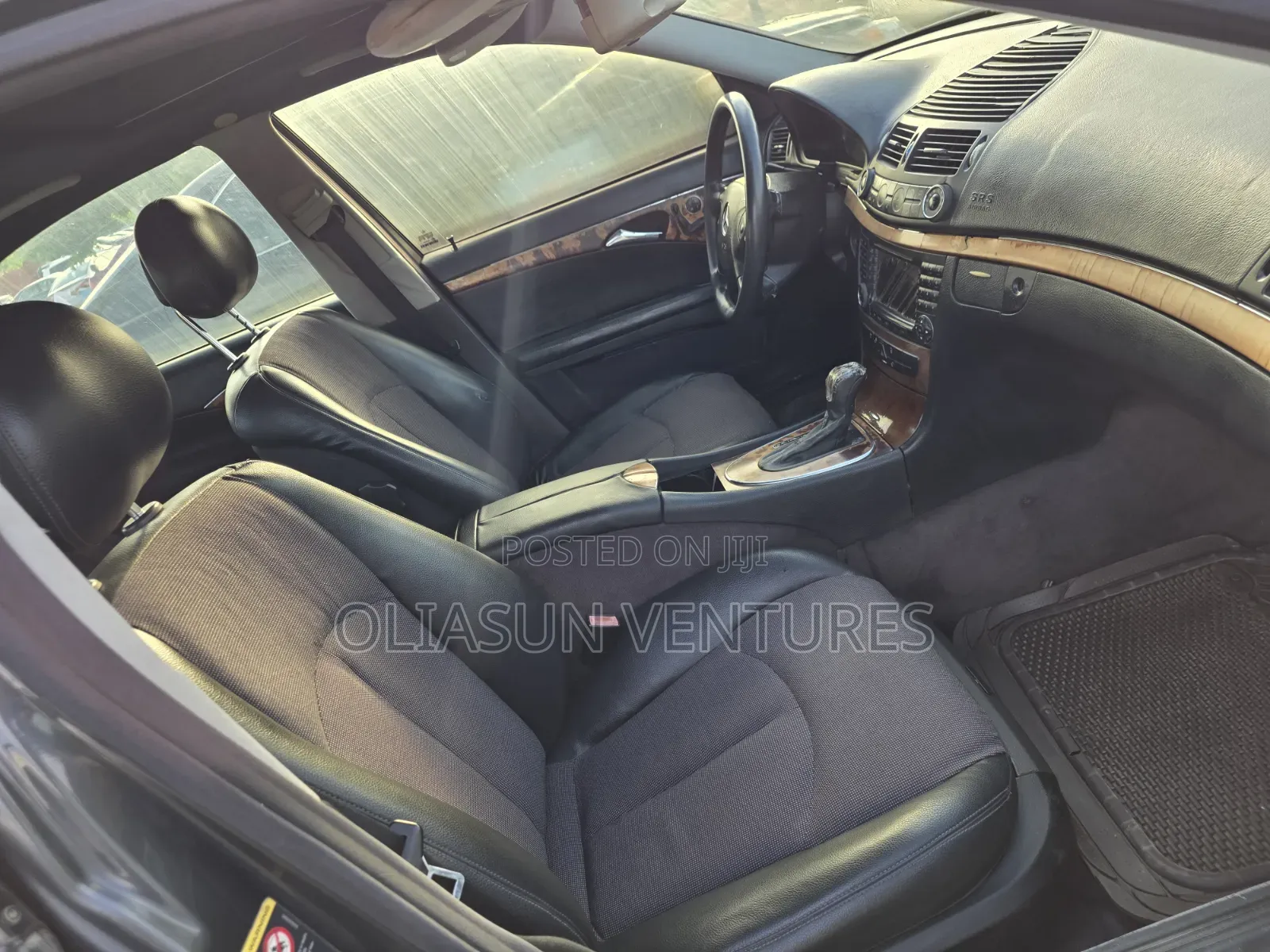Mercedes-Benz E320 2004 Blue