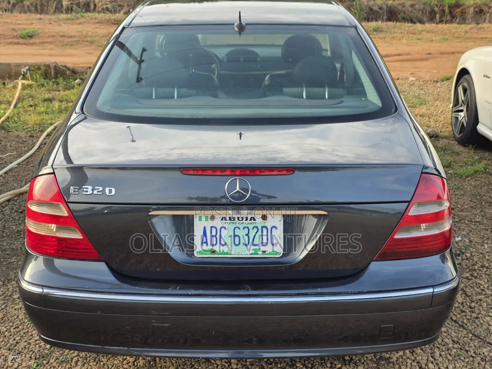 Mercedes-Benz E320 2004 Blue