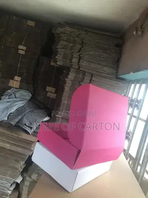 High Pizza Box