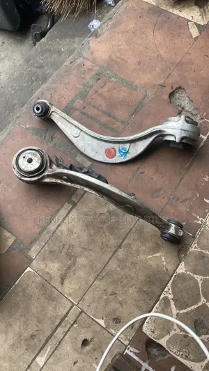 Front Lower Arm Velar