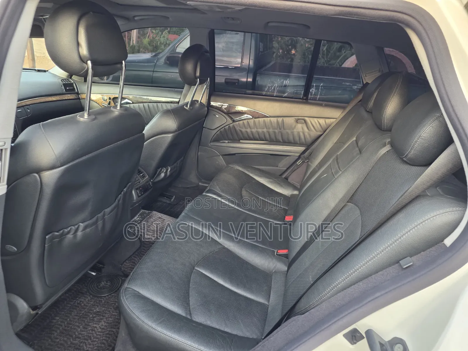 Mercedes-Benz E350 2007 White
