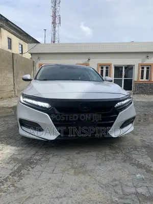 Honda Accord Touring 2018 White