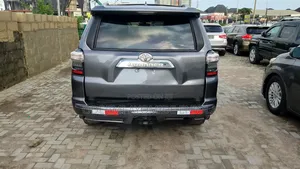 Toyota 4-Runner SR5 4WD 2011 Gray