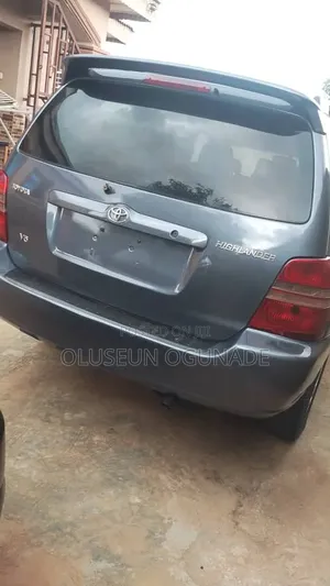 Toyota Highlander V6 FWD 2004 Green