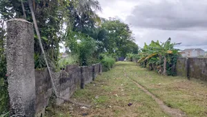 For Sale : 4 Plots Close to Secretariat , New Umuahia