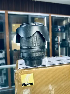 Nikon 18-135mm