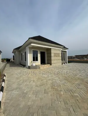 3bdrm Bungalow in Celebration Parkland, Eleko for sale