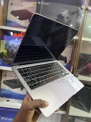 Laptop Apple MacBook Air 2020 8GB Intel Core i3 SSD 256GB