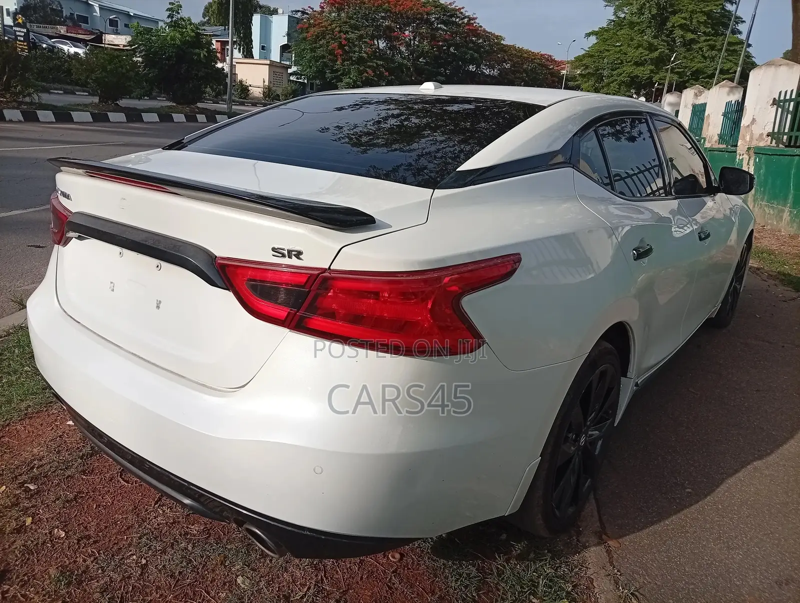 Nissan Maxima 2016 White