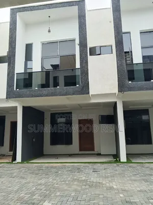 4bdrm Duplex in Lekki Phase 2 for rent