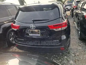 Toyota Highlander Limited V6 4x4 (3.5L 6cyl 6A) 2016 Black