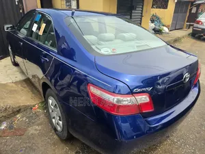 Toyota Camry LE 4dr Sedan (2.4L 4cyl 5A) 2007 Blue