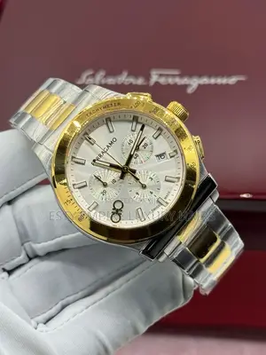 High Quality Luxury Frrragamo Wristwatch