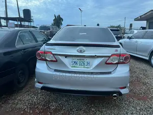 Toyota Corolla S 4dr Sedan (1.8L 4cyl 4A) 2013 Green