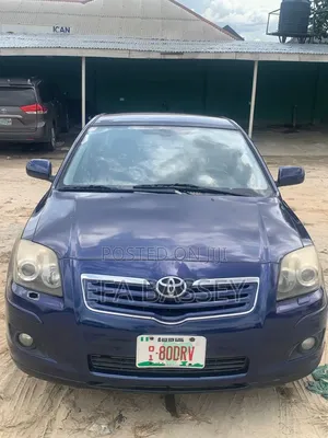 Toyota Avensis Sedan 2005 Blue