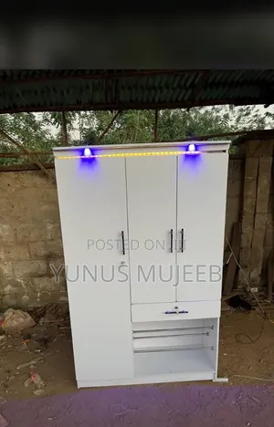 Modern Off White Wardrobe With Drawers