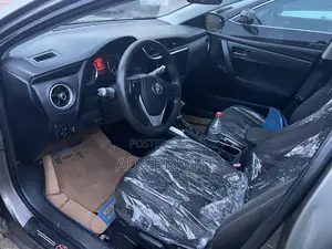 Toyota Corolla LE ECO 4dr Sedan (1.8L 4cyl CVT) 2017 Gray