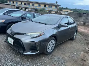 Toyota Corolla LE ECO 4dr Sedan (1.8L 4cyl CVT) 2017 Gray
