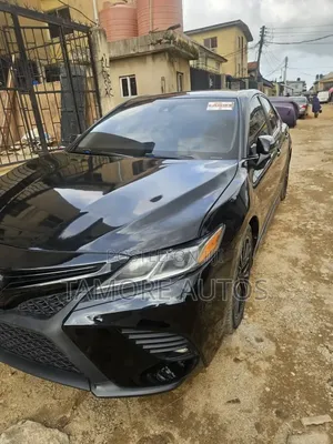 Toyota Camry 2018 Black