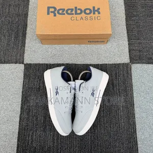 High Quality Reebok Classic Luxury Flat Men Sneakers