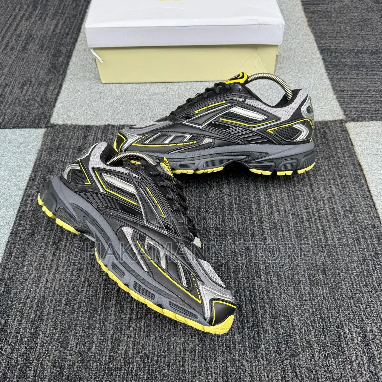 High Quality Reebok Luxury Sneakers