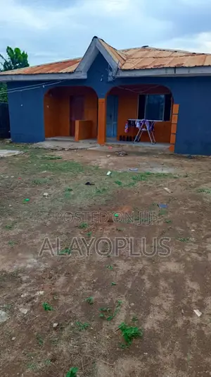 Mini Flat in Igbogbo for rent