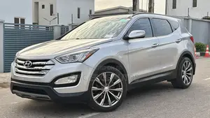 Hyundai Santa Fe 2014 Silver