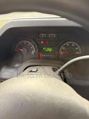 Ford E450 2010 Red