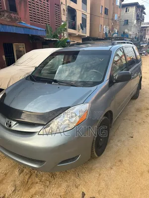 Toyota Sienna 2007 Blue
