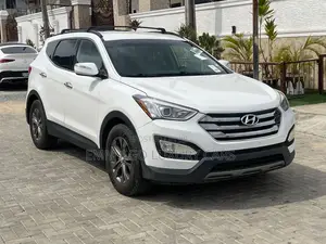 Hyundai Santa Fe Limited 4dr SUV (3.3L 6cyl 6A) 2014 White