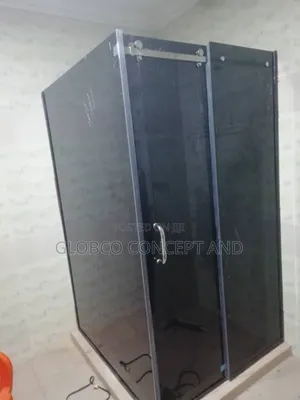 Glass Shower Cubicle