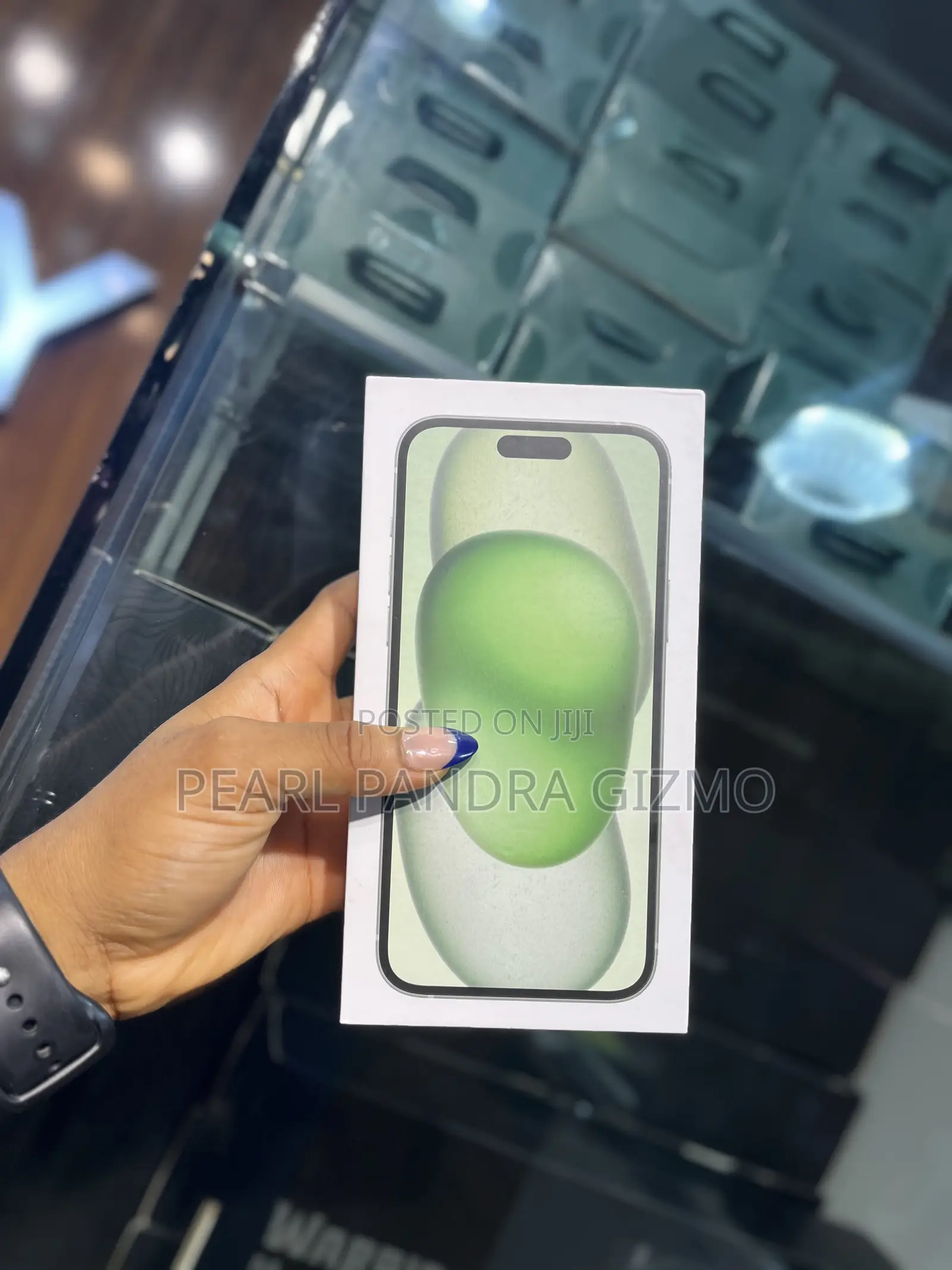 New Apple iPhone 15 Plus 256 GB Green