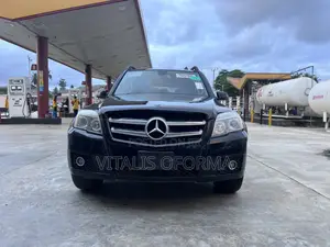 Mercedes-Benz GLK-Class 350 4MATIC 2010 Black