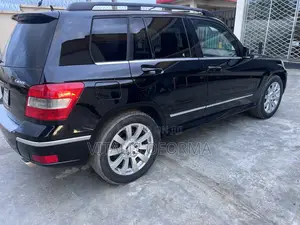 Mercedes-Benz GLK-Class 350 4MATIC 2010 Black