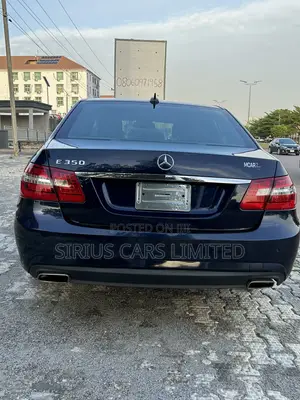 Mercedes-Benz E350 Base BlueTec Sedan RWD (3.0L 6cyl 7A) 2013 Blue