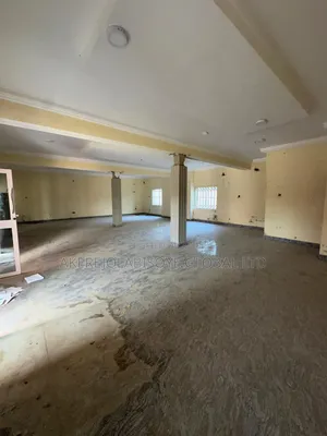 36 Nos Office Space