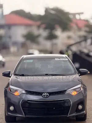 Toyota Corolla S 4dr Sedan (1.8L 4cyl CVT) 2015 Gray