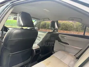 Toyota Camry SE 4dr Sedan (2.5L 4cyl 6A) 2016 Blue