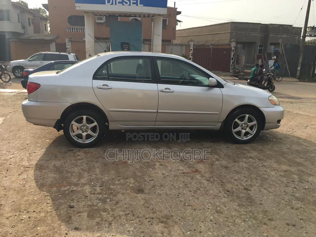 Toyota Corolla 2006 Silver