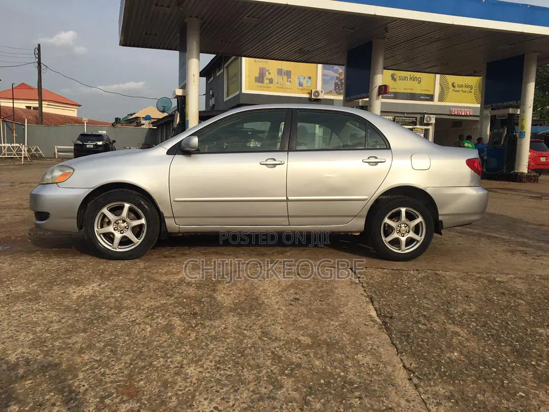 Toyota Corolla 2006 Silver