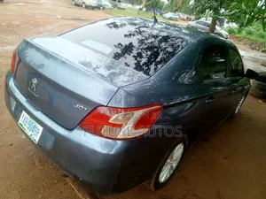 Peugeot 301 2012 Gray