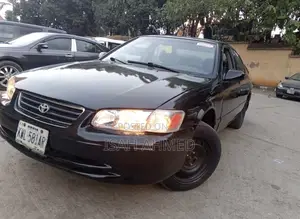 Toyota Camry LE 4dr Sedan (2.4L 4cyl 5M) 2002 Black